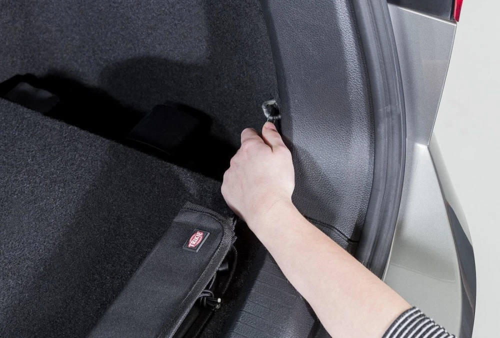 TRIXIE Autozubehör STOSSSTANGEN-SCHUTZ Faltbar 80 X 63 Cm Schwarz Für Hunde 6 TRIXIE Autozubehör STOSSSTANGEN-SCHUTZ Faltbar 80 X 63 Cm Schwarz Für Hunde – Bild 6